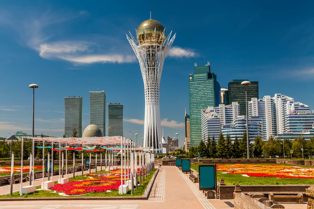 Kazakistan'a Nasıl Para Gönderilir?